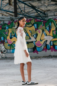 Konfirmationskjole Dahlia – chiffon og blonde