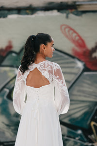 Konfirmationskjole Josephine – chiffon og blonde